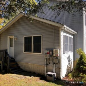 For Rent Private apartment in a single family house located in West Norwalk CT 06850