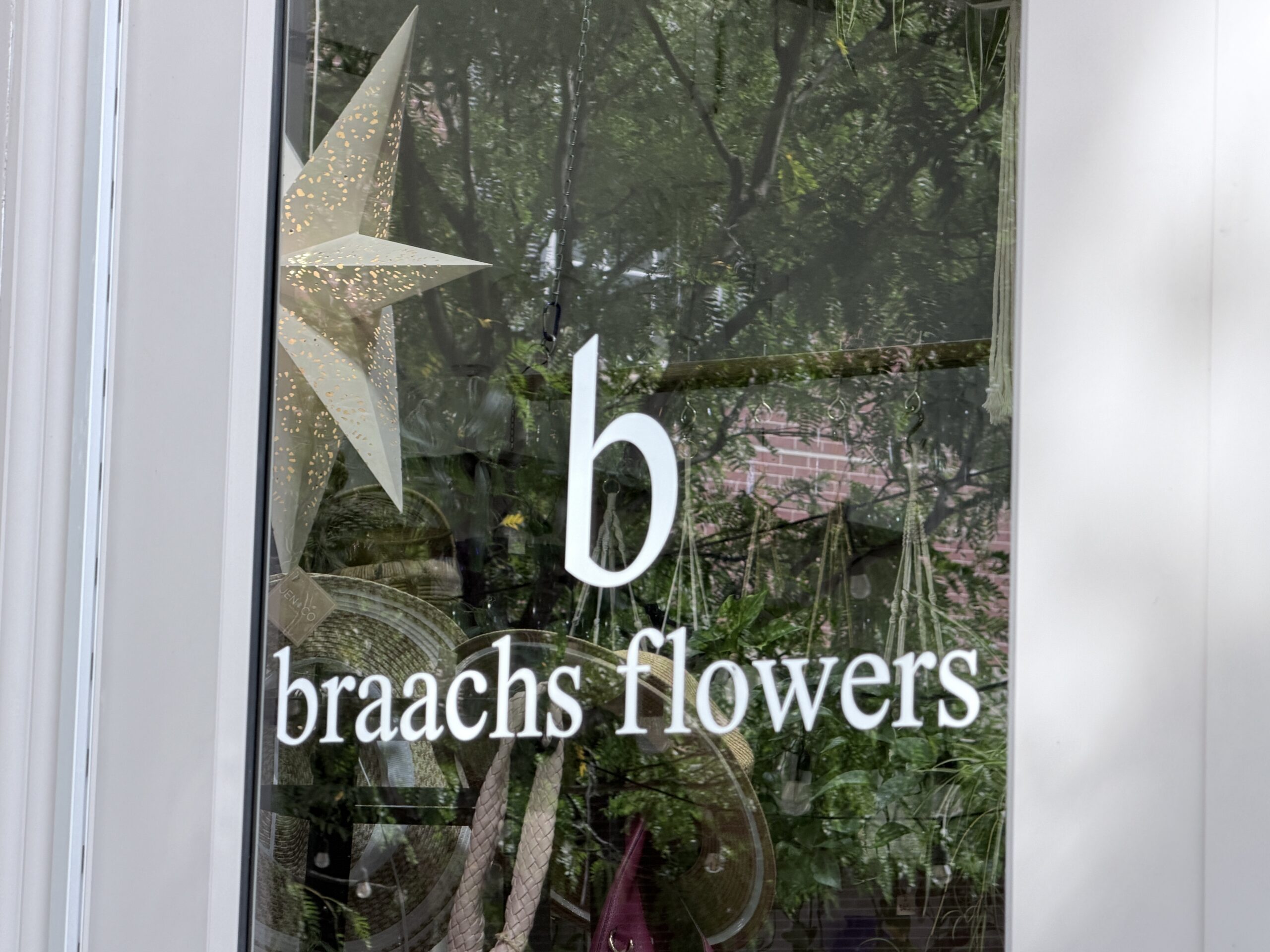 Braach's House Of Flowers 1 N Water St, Norwalk, CT 06854 (203) 866-5963 www.braachshouseofflowers.com