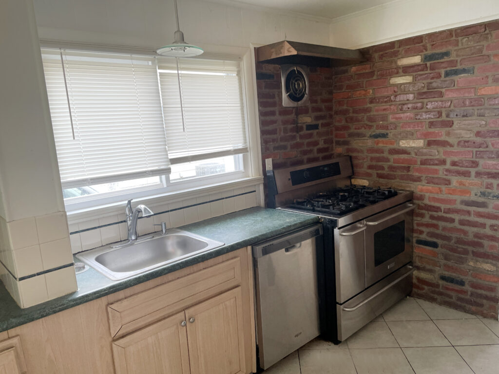 For Rent 3 Bedroom East Norwalk CT at 10 Olmstead Place Norwalk CT 06855 KITCHEN